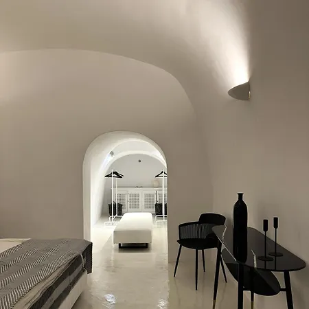 Ater Albus Collection By K&k Imerovigli (Santorini)