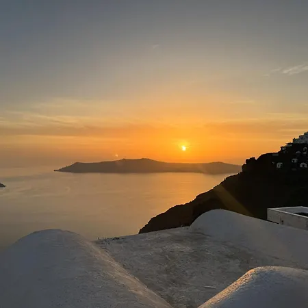 Ater Albus Collection By K&k Villa