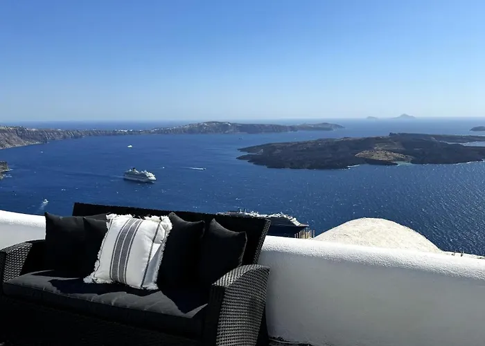 Ater Albus Collection By K&k Villa *