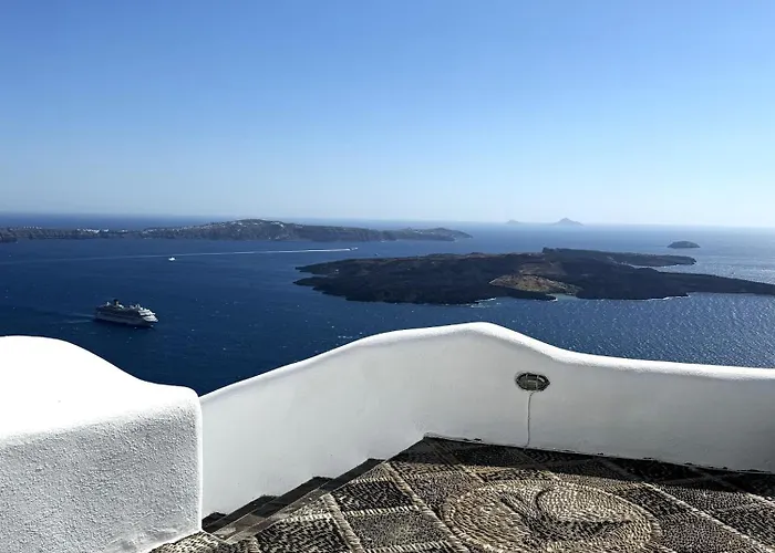 Ater Albus Collection By K&k Villa Imerovigli