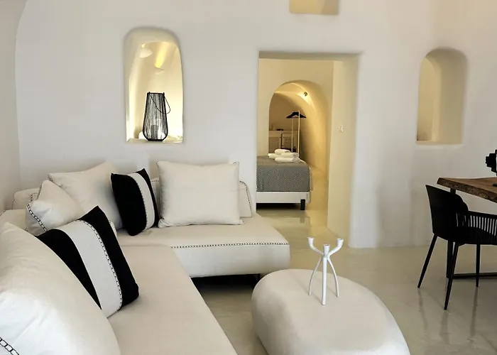 Ater Albus Collection By K&k Villa Imerovigli