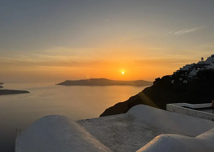 Ater Albus Collection By K&k Villa