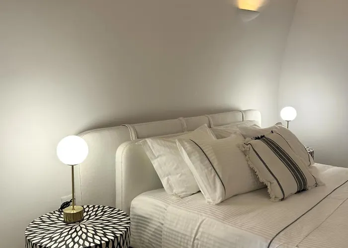 Ater Albus Collection By K&k Villa *